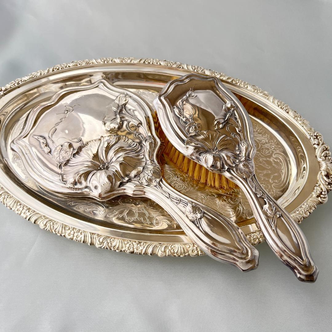 【Wallace】アール・ヌーボーのミラー/ ブラシ【シルバープレート】