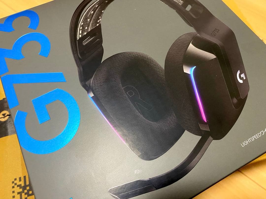 【ほぼ新品！】Logitech G733 ゲーミングヘッドセット