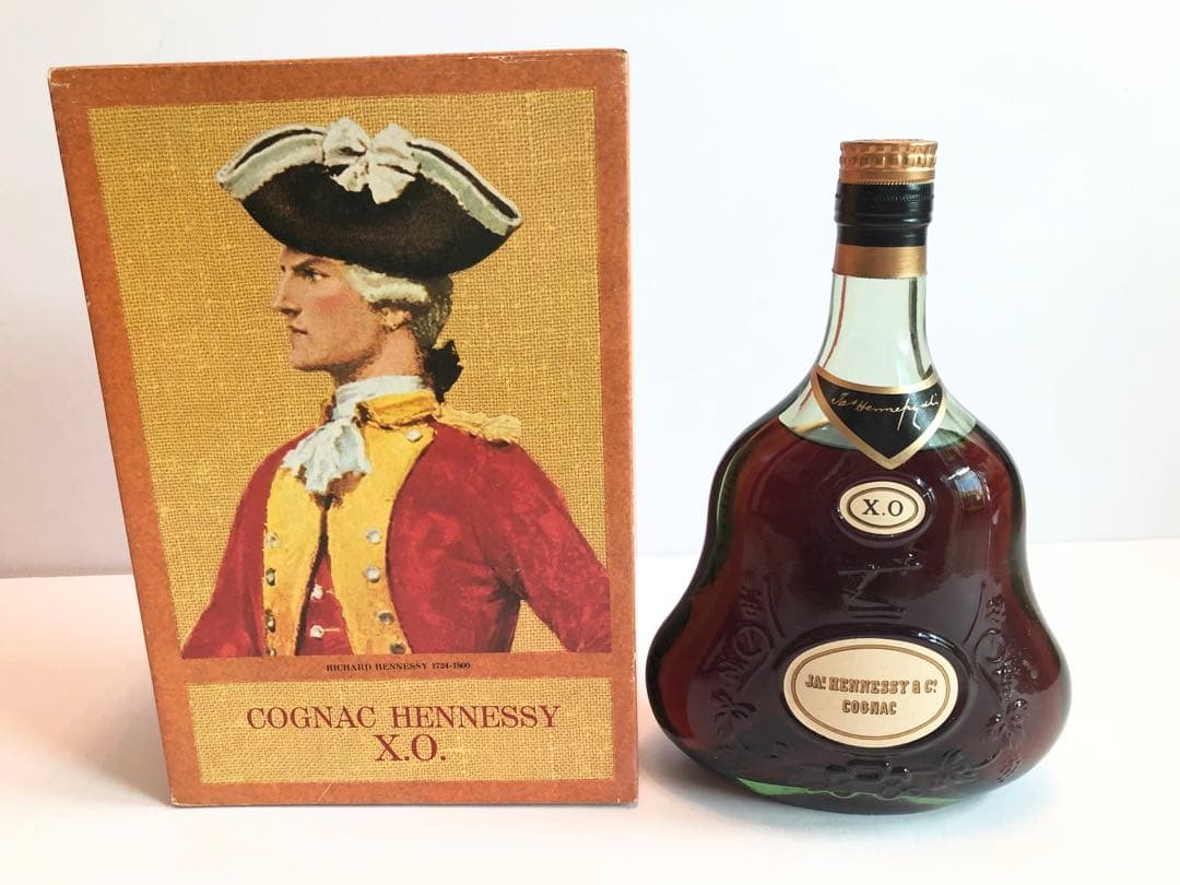 未開封　JAS Hennessy X.O. コニャック 金キャップグリーンボトル