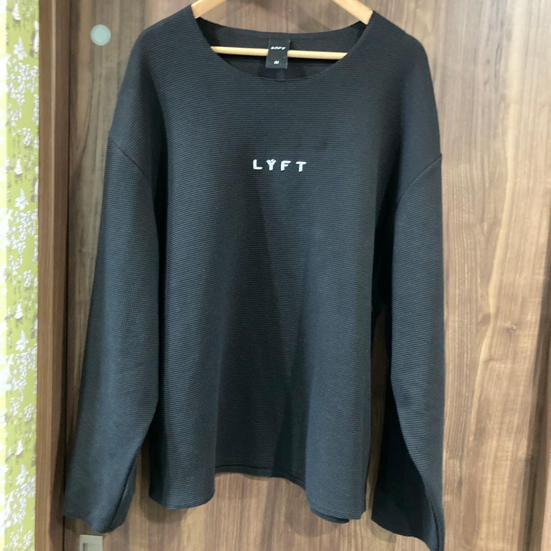 LYFT ブラック　トレーナー Mサイズ美品　完売品