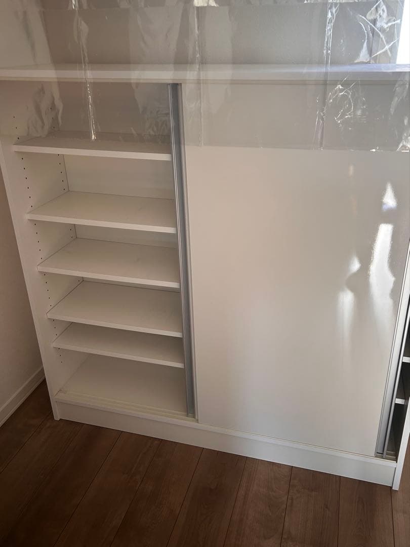 ホワイト収納キャビネット 高さ約235cm