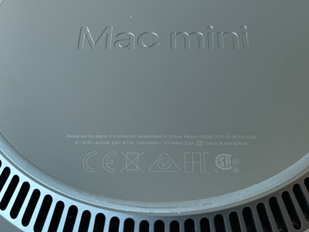 M4 Mac mini 16GBメモリ 1TB SSD《美品です》
