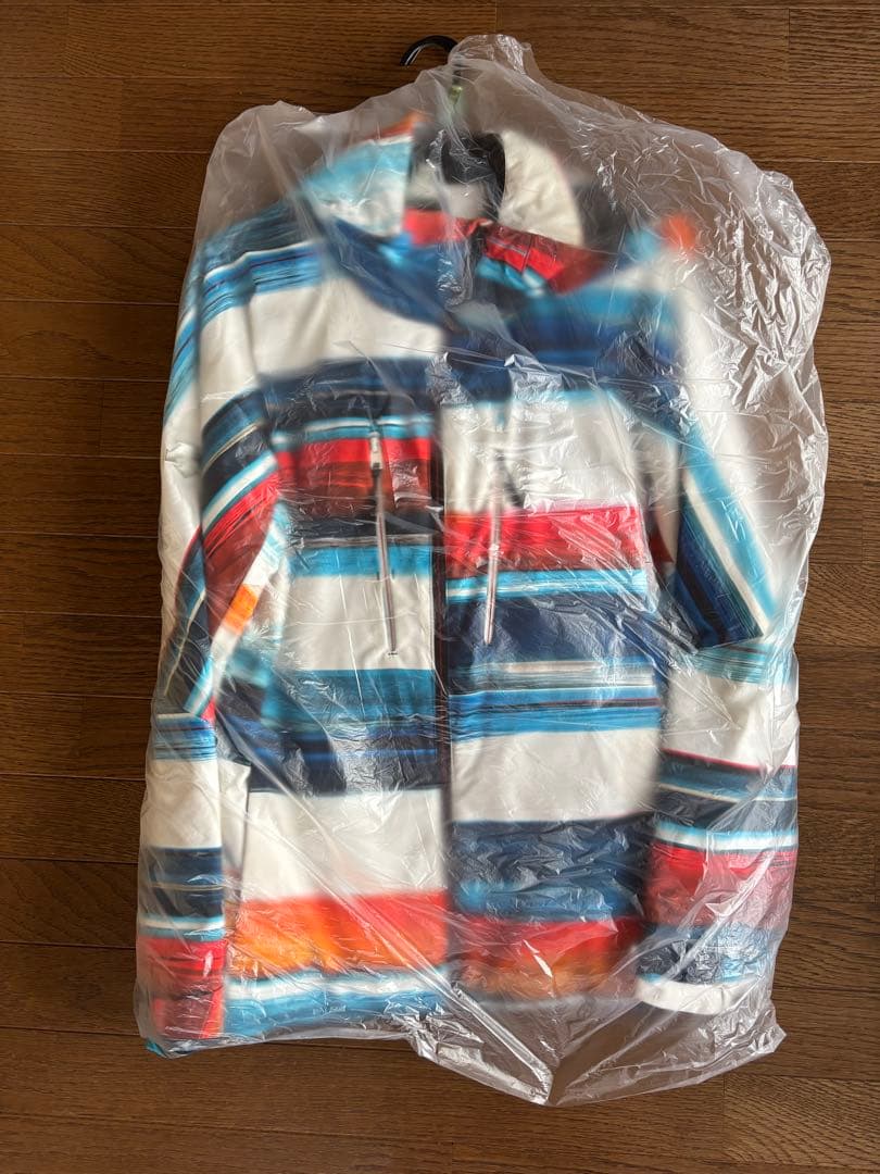 中古品　スキーウェア（クリーニング済）上下セット　DESCENTE　Lサイズ