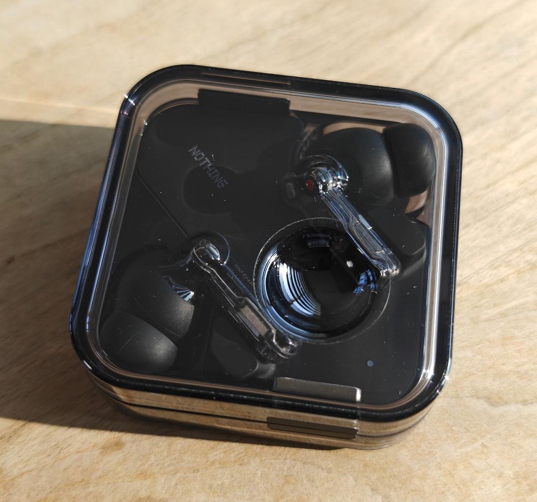NOTHING Ear（2024年モデル）美品