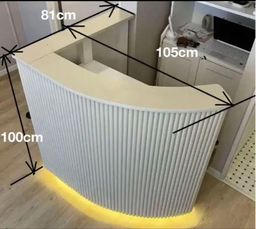 ホワイト LED照明付きカウンターテーブル