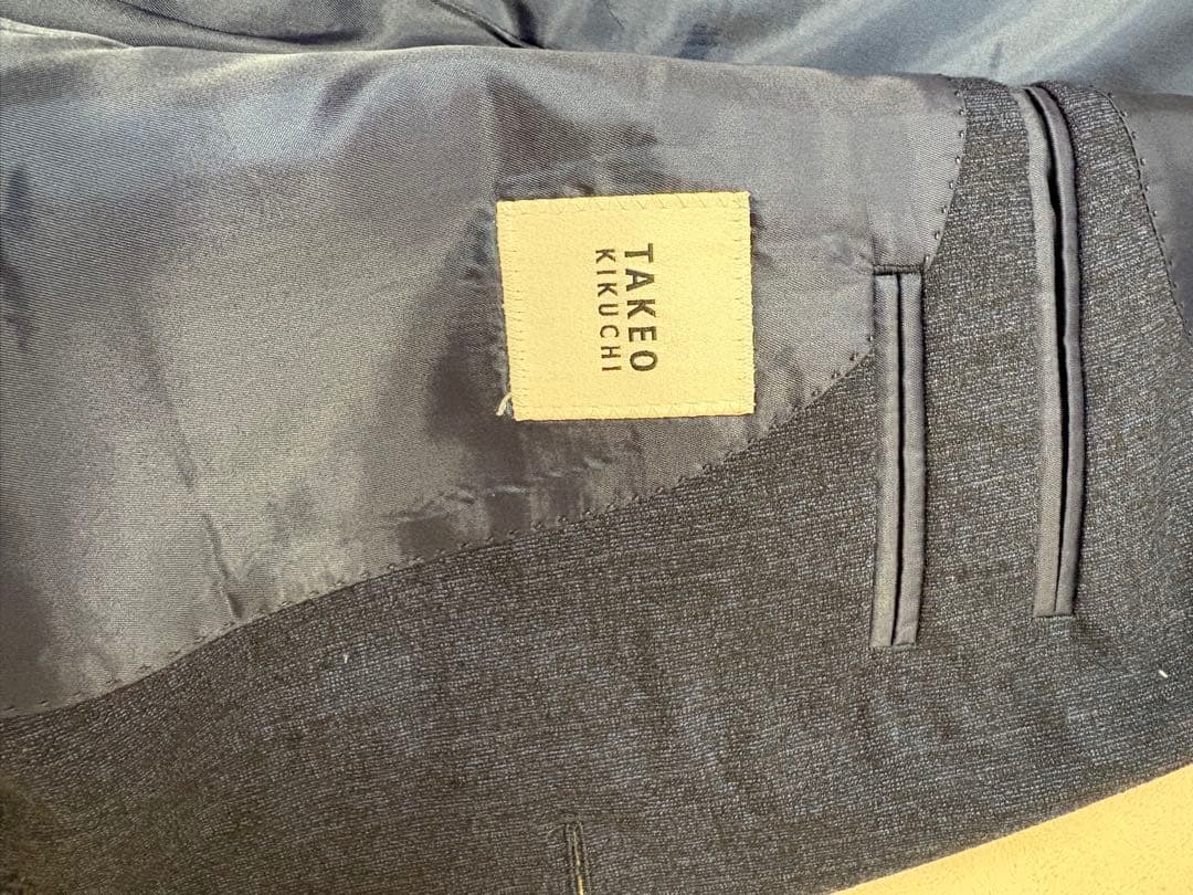 TAKEO KIKUCHI ビジネススーツ セット ネイビー　2