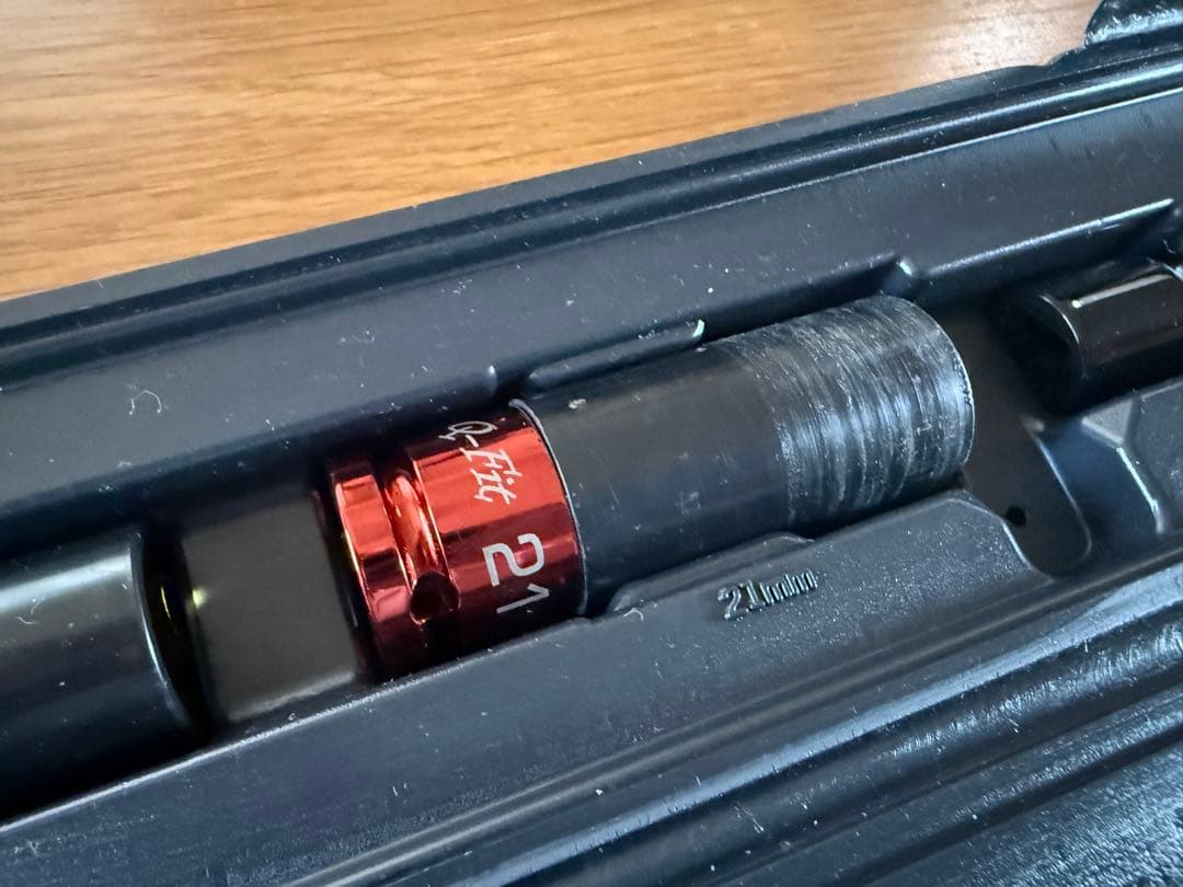 AP 1/2DR プリセット型トルクレンチセット ブラック TQS026（限定）