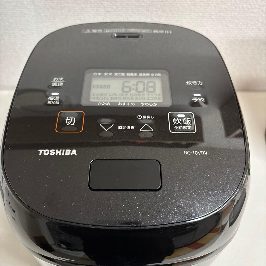 東芝　TOSHIBA 炊飯器　RC-10VRV 真空IH 炎匠炊き