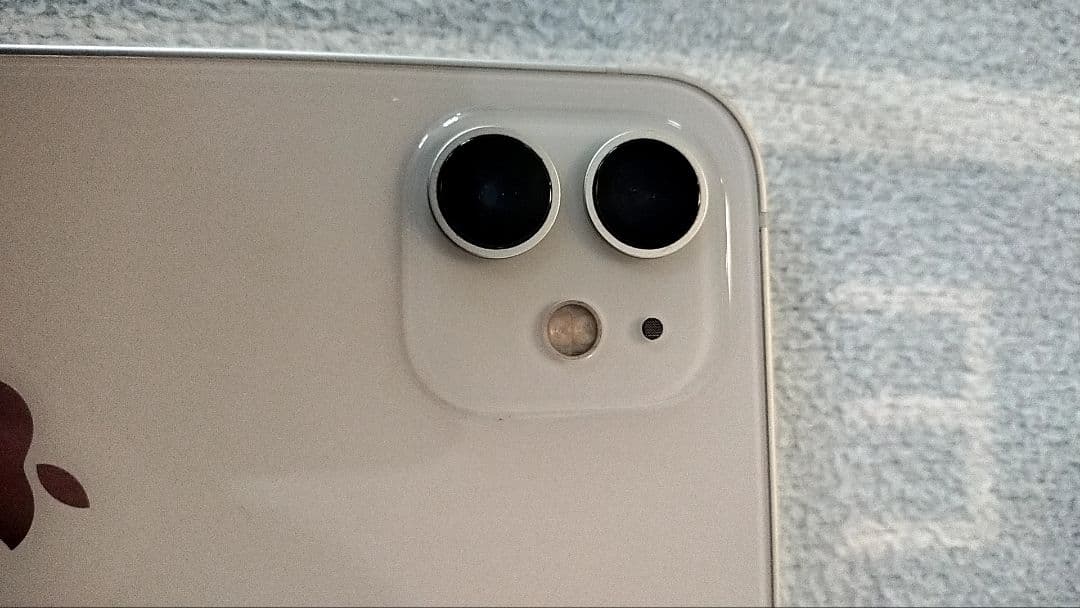 iPhone12 ホワイト SIMフリー　修復歴なし　箱　ケーブル付き