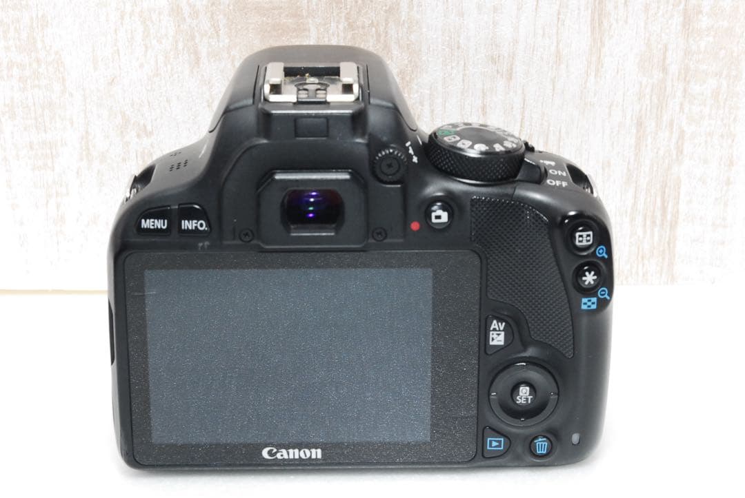 ❤️スマホ転送セット❤️軽量コンパクト❤️すぐ使える Canon Kiss X7