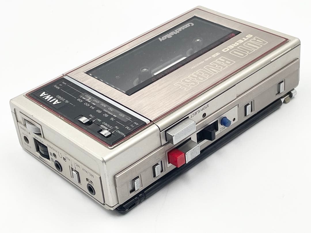 ジャンク　AIWA HS-J2 CassetteBoy カセットレコーダー
