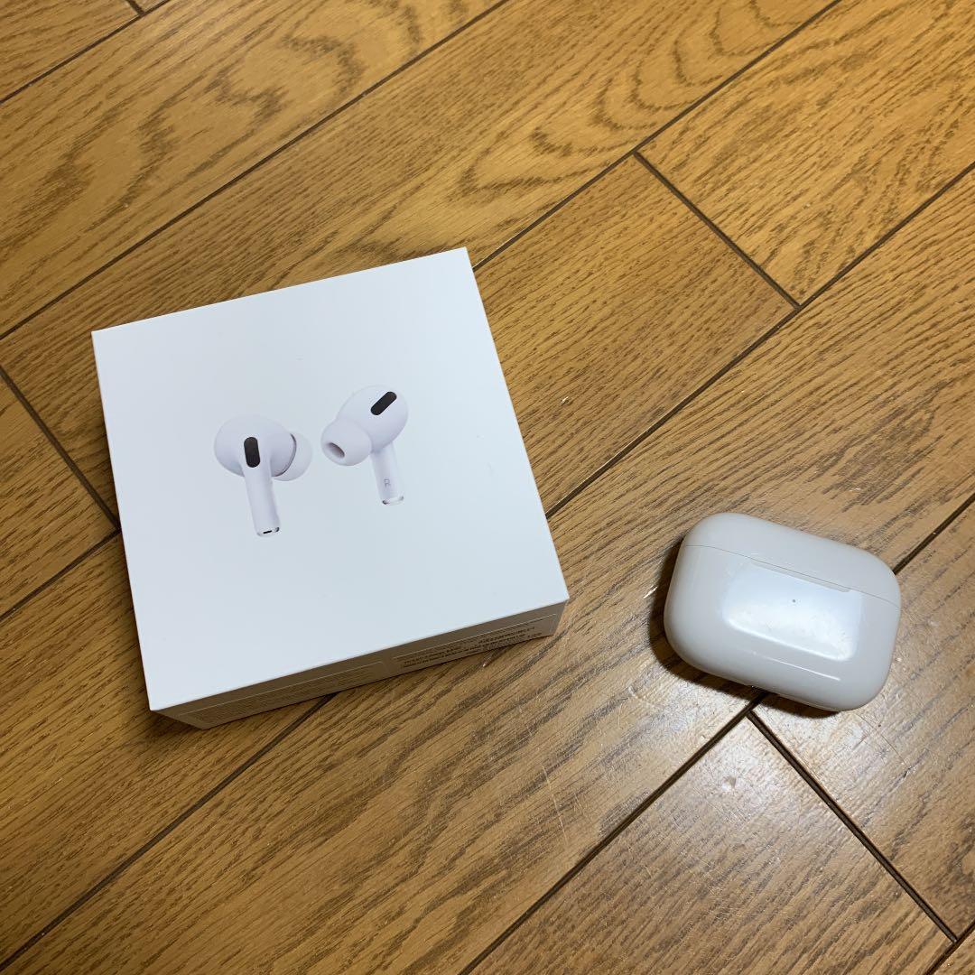 イヤホン Apple AirPods