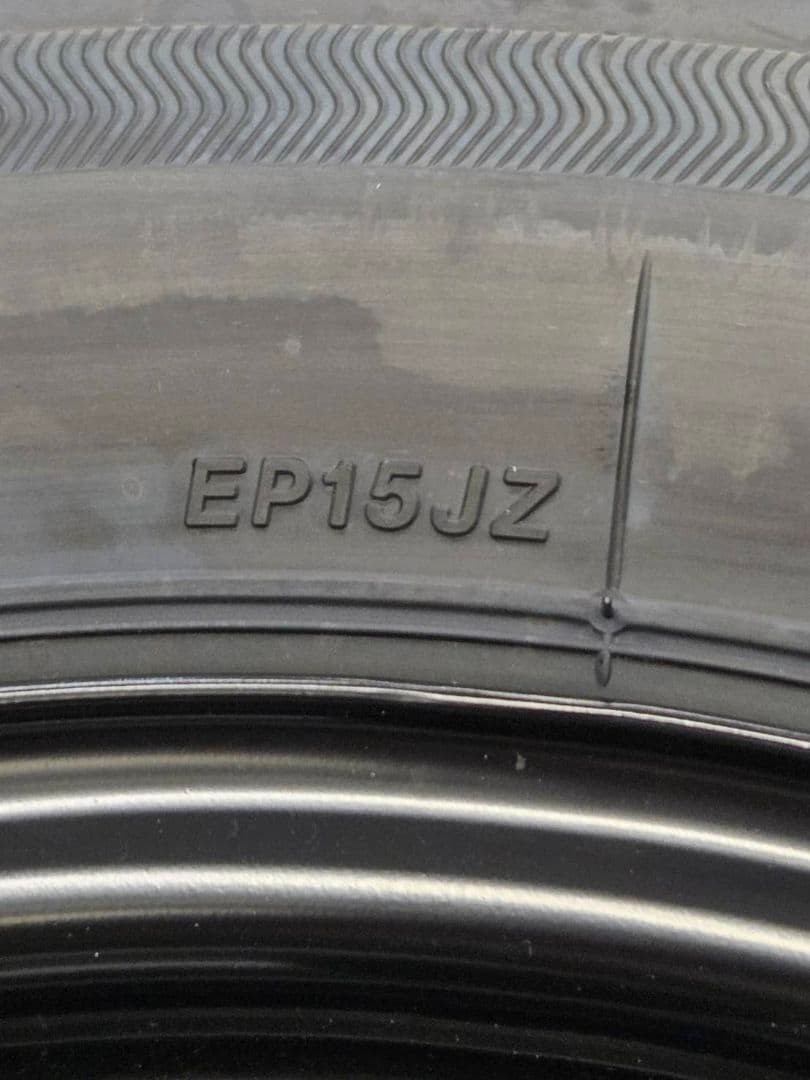 L20 新車外し シエンタ10系 185/65R15 タイヤ4本