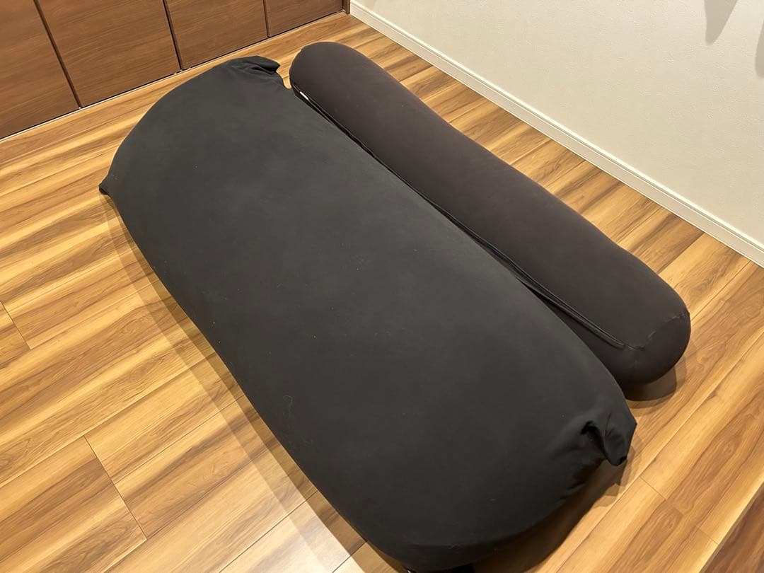 yogibomax ・Yogibo Roll Maxセット