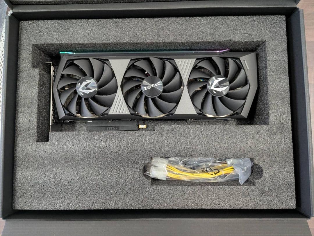 ZOTAC GeForce RTX 3080 AMP HOLOblack可動品