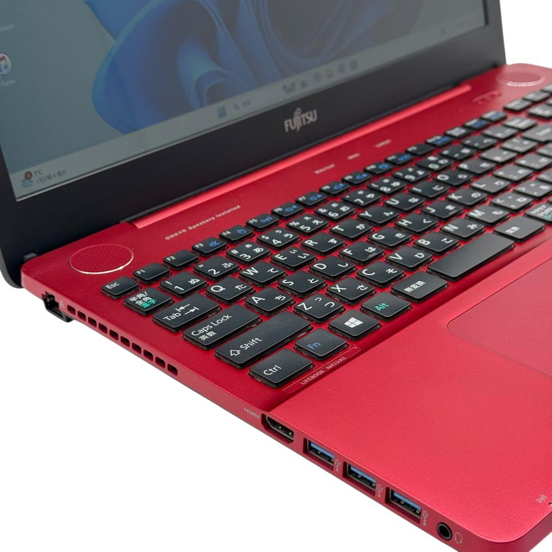 富士通ノートパソコン i7 準美品 16GB 新品SSD512 Blu-ray