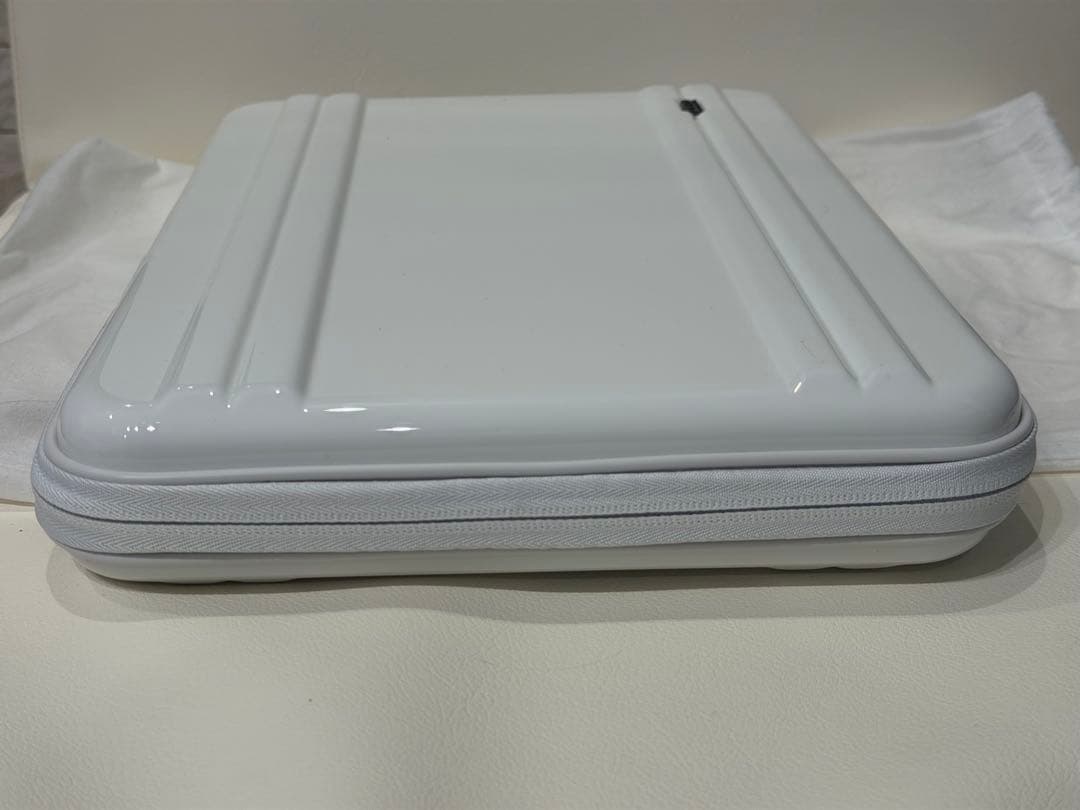 ZERO HALLIBURTON 13インチ用モバイルPCケース