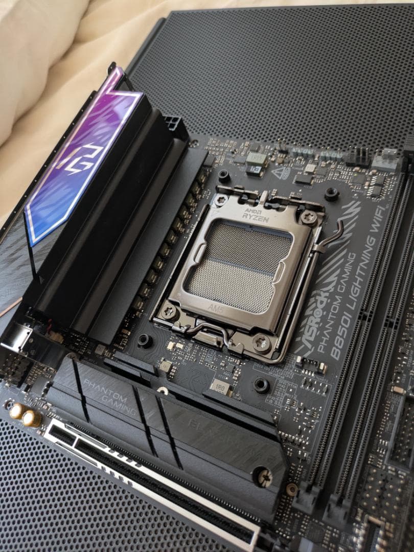 ASRock B850I Lightning WiFi 美品 正規保証あり