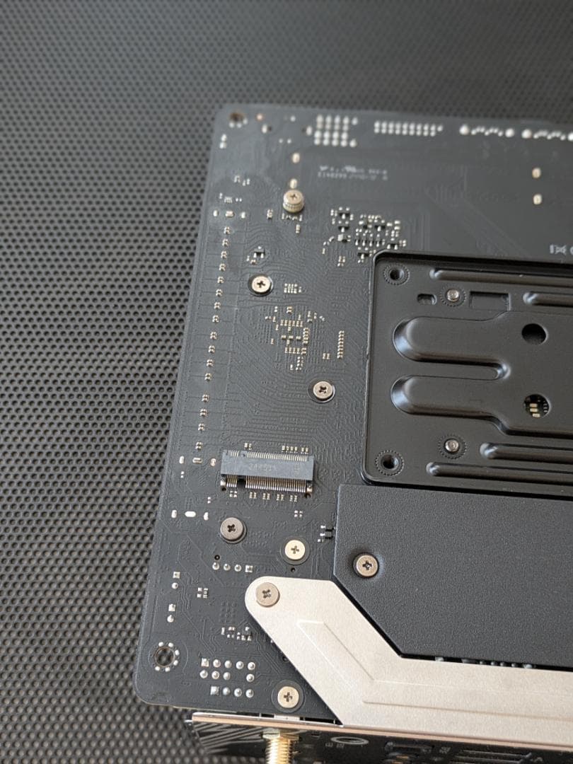 ASRock B850I Lightning WiFi 美品 正規保証あり