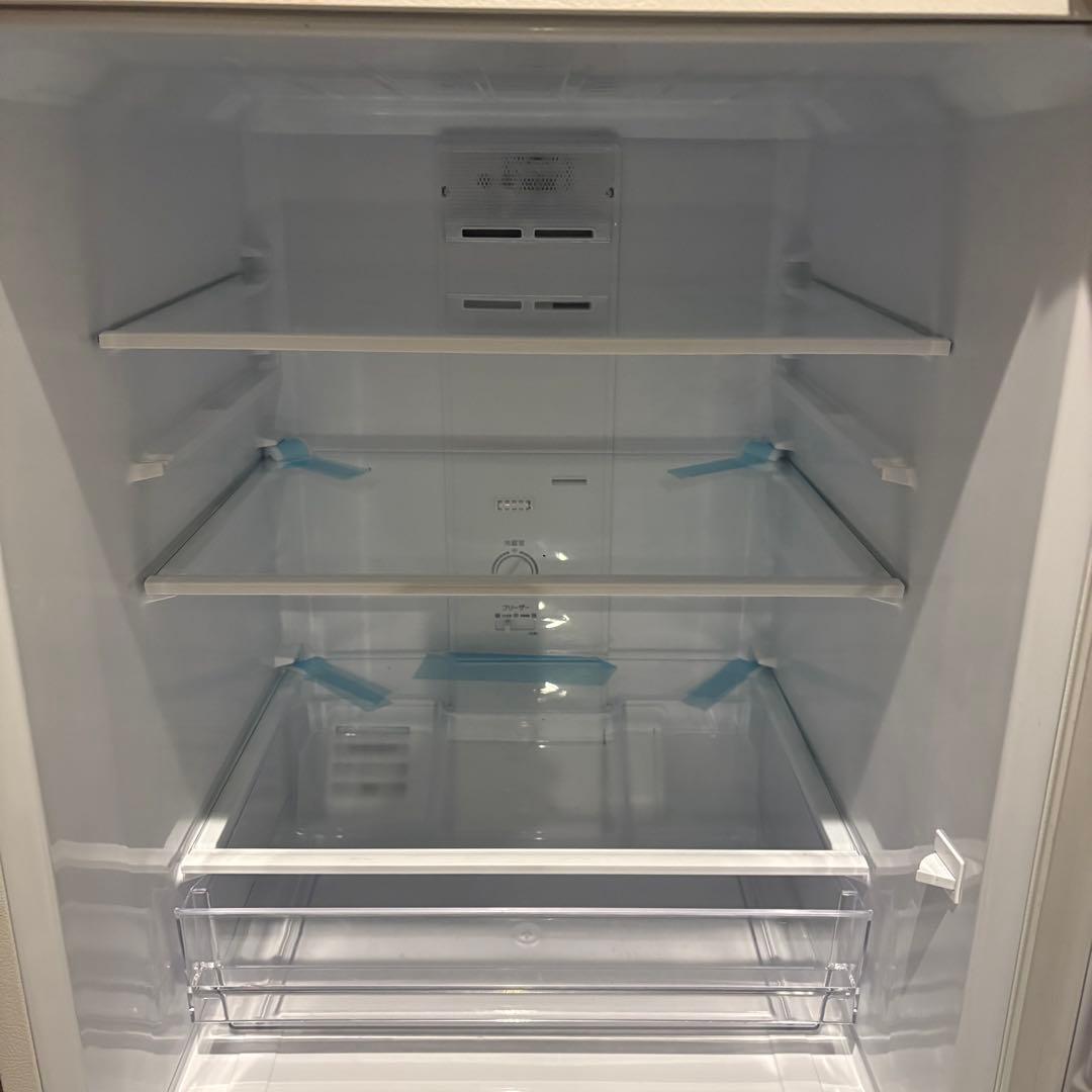 値下げ‼️【東京23区設置無料】アクア　冷蔵庫170L 2022年製　ホワイト
