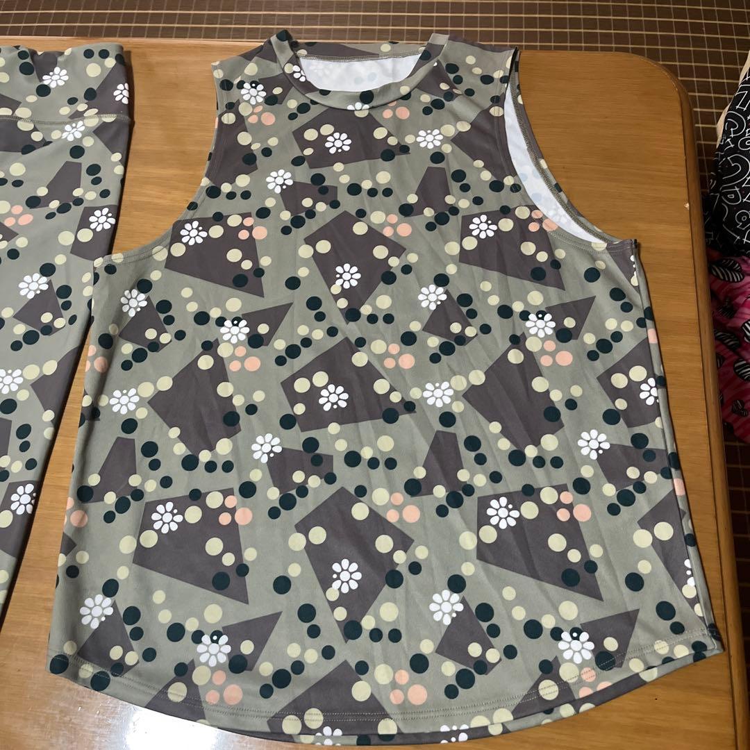 クラップ　トップス　レギンス　美品