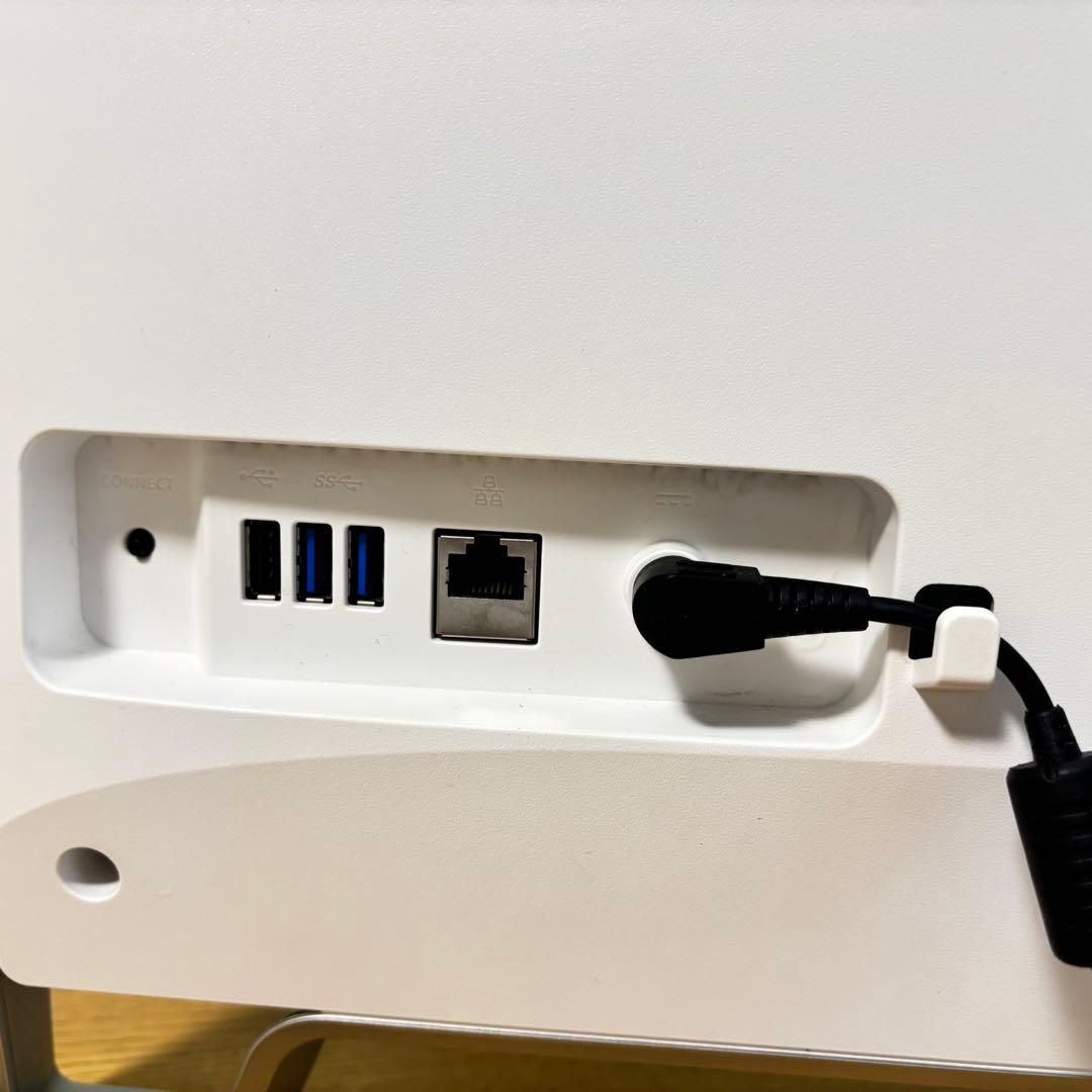 富士通　Windows11・Office搭載　高性能★一体型PC FH52/A3