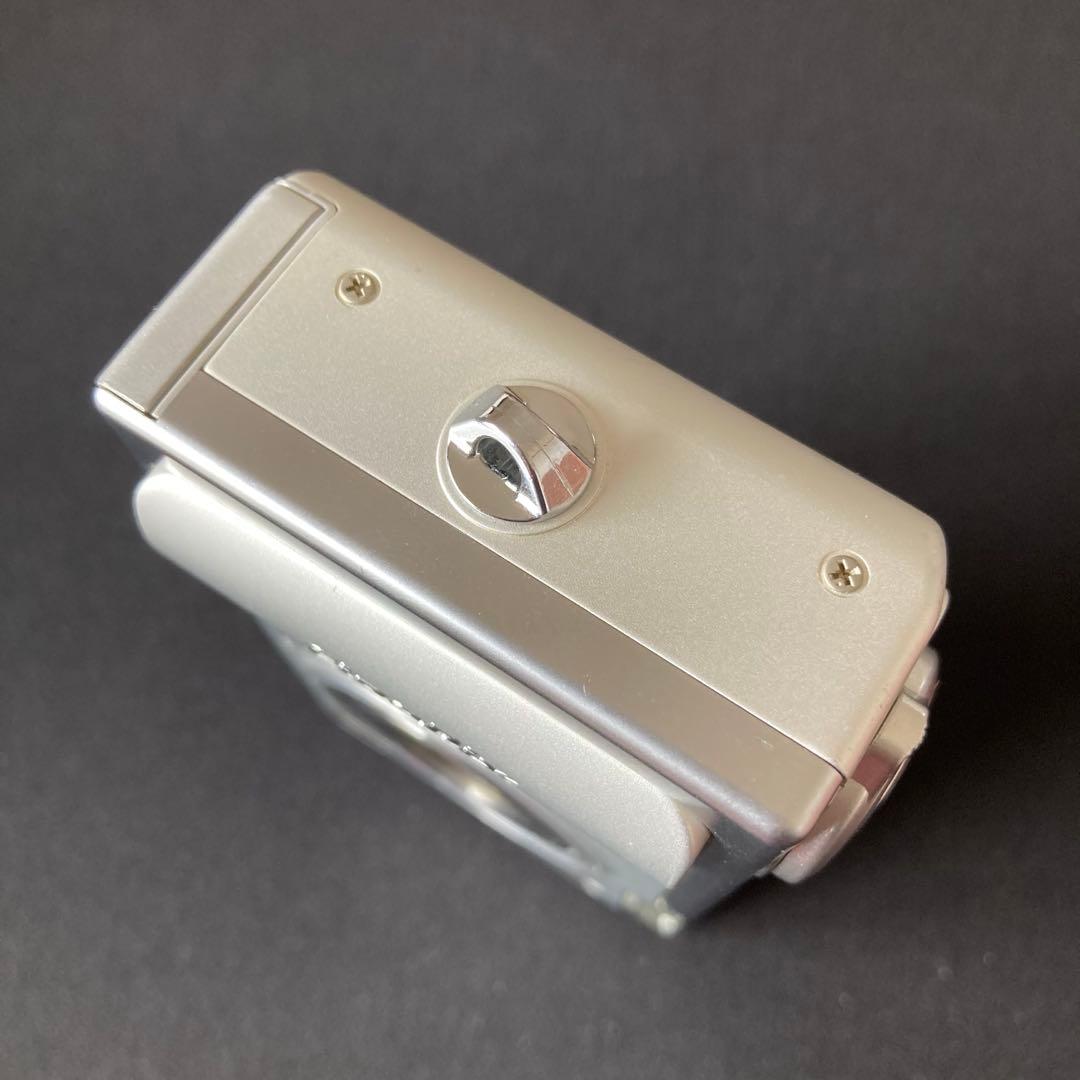 FUJIFILM finepix F10 CCDセンサー コンデジ