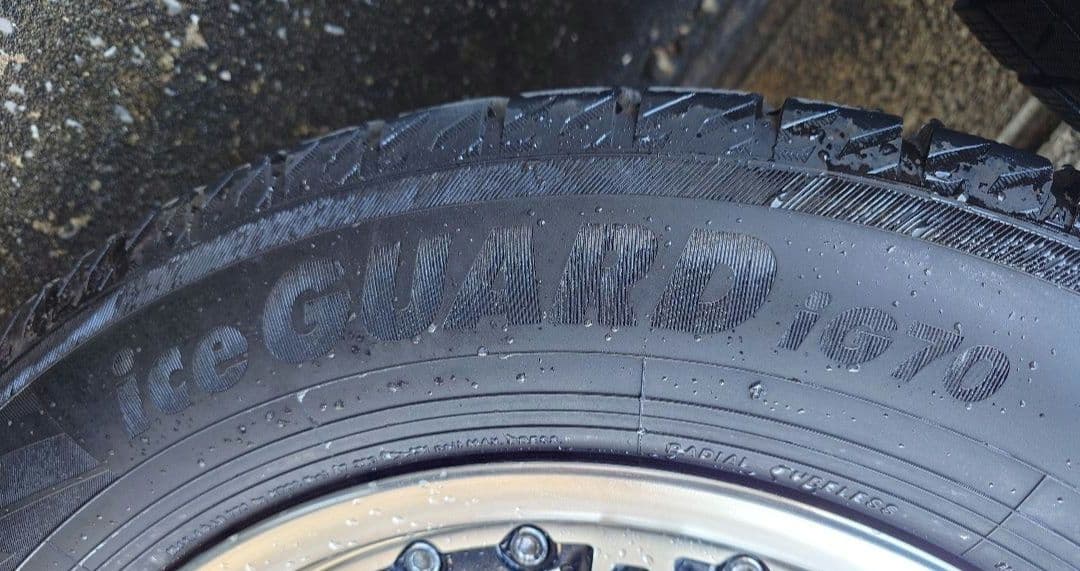 17インチ スタッドレス アイスガードIG70 ホイールセット アルファード30