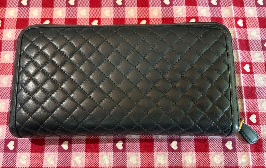 ⭐︎PRADA⭐︎ プラダ　キルティング　長財布　ラウンドファスナー　箱付き