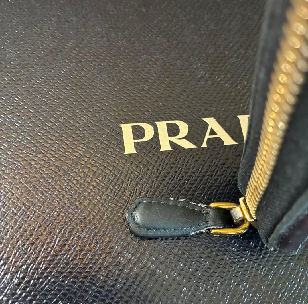 ⭐︎PRADA⭐︎ プラダ　キルティング　長財布　ラウンドファスナー　箱付き