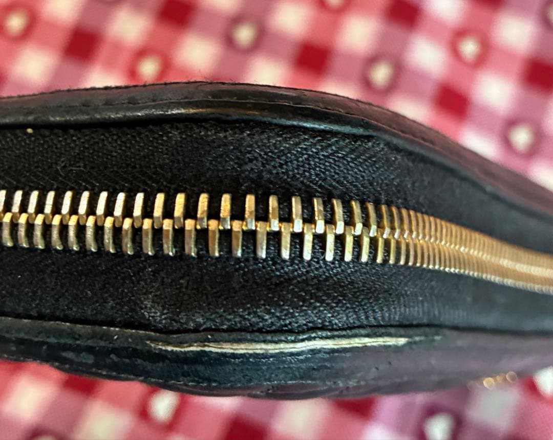 ⭐︎PRADA⭐︎ プラダ　キルティング　長財布　ラウンドファスナー　箱付き