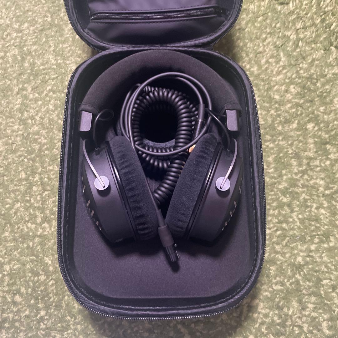 Beyerdynamic DT1990PRO　開放型モニターヘッドホン