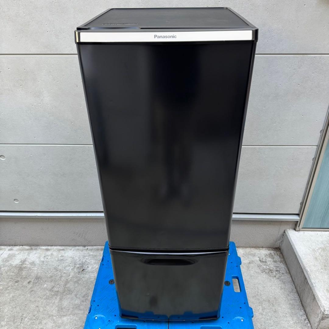 155⭐️2021年製★パナソニック　冷蔵庫　大型　ブラック　黒　一人暮らし