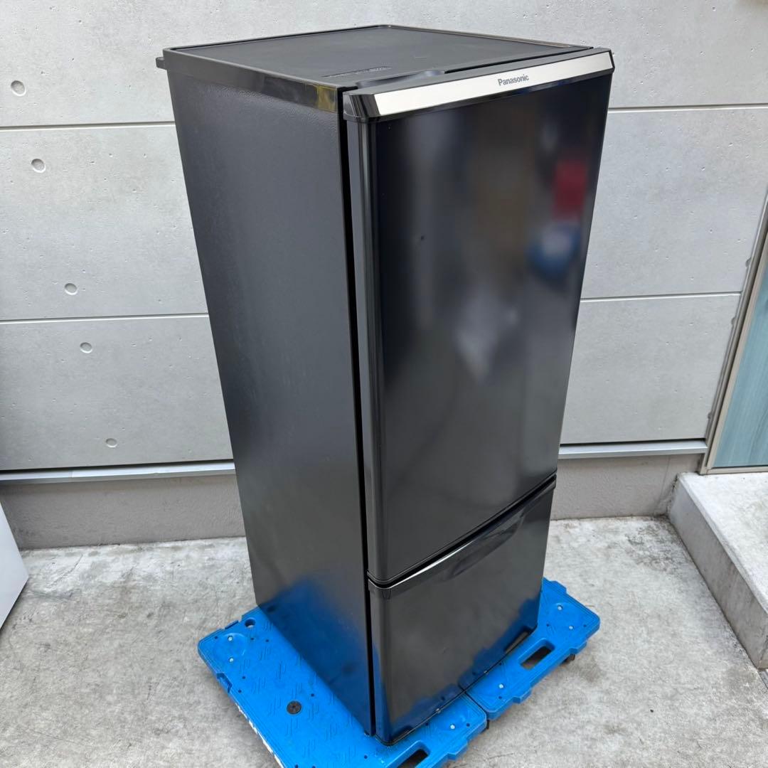 155⭐️2021年製★パナソニック　冷蔵庫　大型　ブラック　黒　一人暮らし