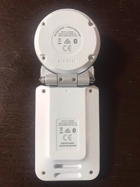 ビデオカメラ CASIO EX-FR100LWE