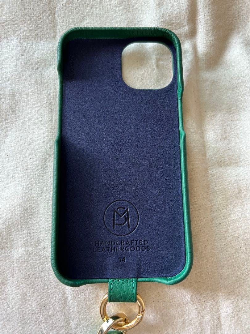 MAISON de SABRÉ グリーン iPhone14ストラップ付ケース