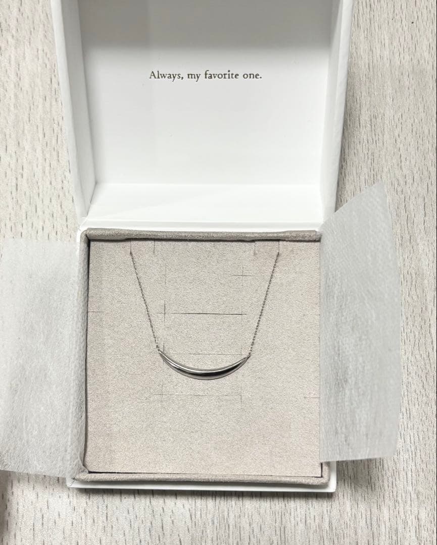 【ete】クレセントムーンネックレス シルバー　［ONLINE Limited］