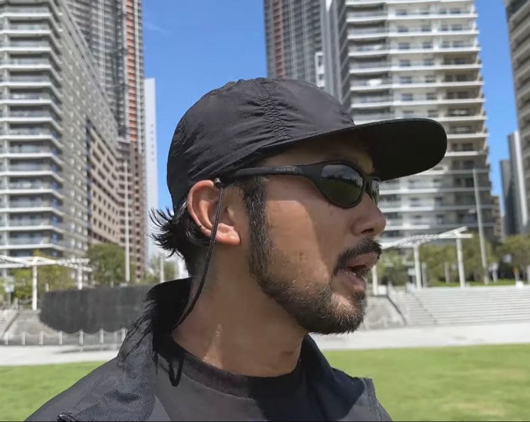 mont-bell モンベル PLトレッキンググラス 黒