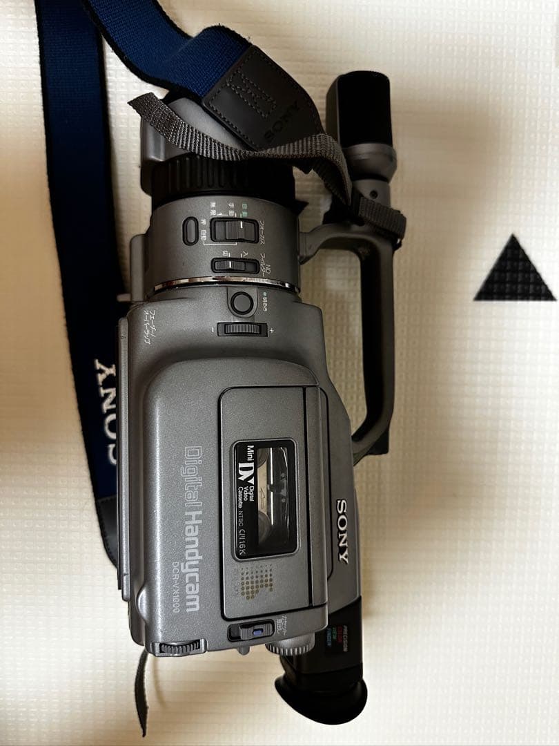 SONY DCR-VX1000 ケース入り