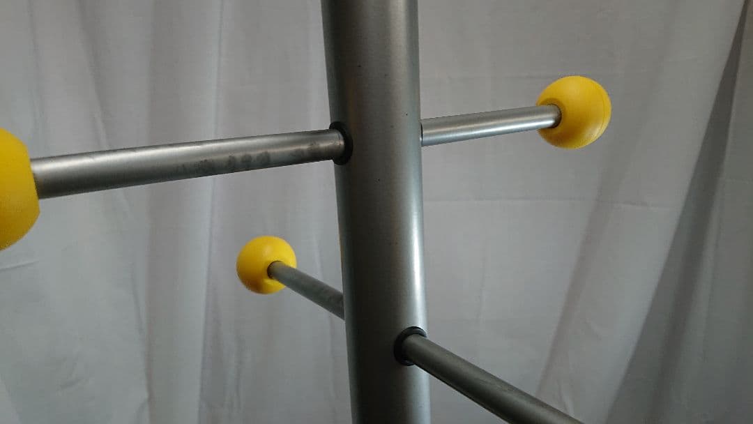 中古品　イタリアン モダン　ポールハンガー　ハンガーラック