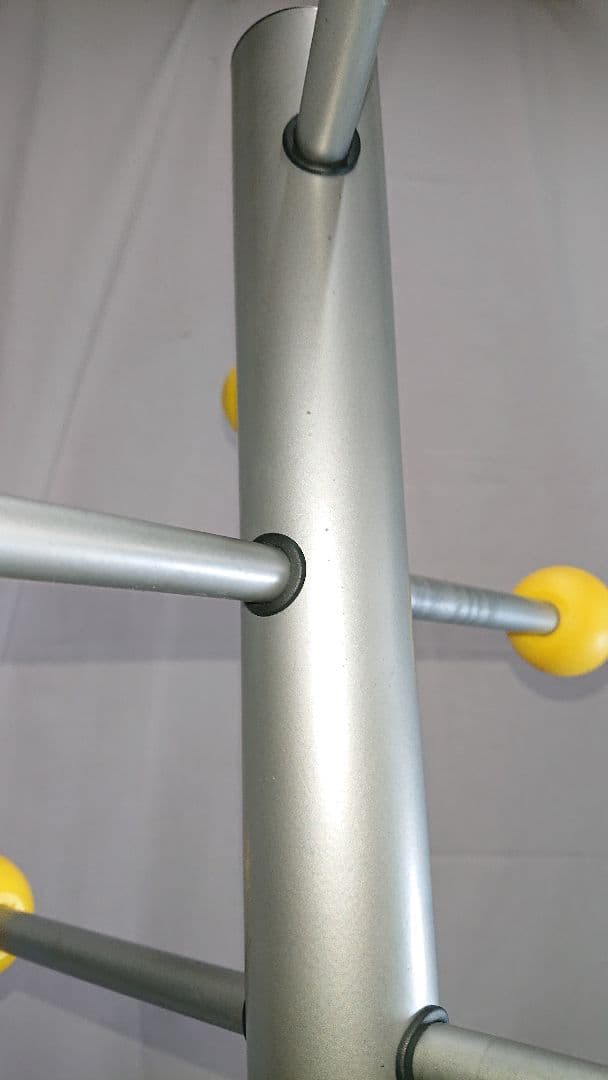 中古品　イタリアン モダン　ポールハンガー　ハンガーラック