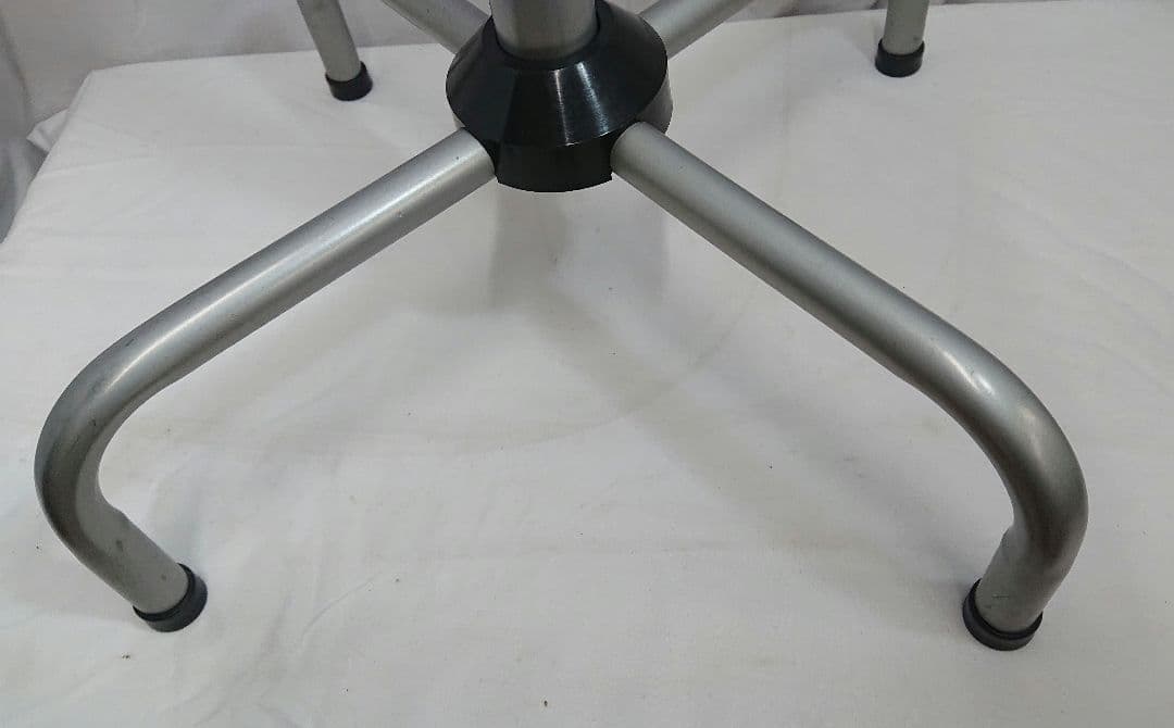 中古品　イタリアン モダン　ポールハンガー　ハンガーラック