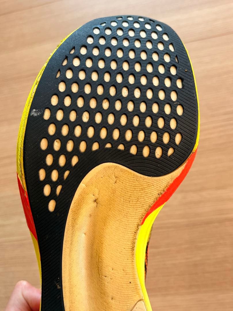 アシックス メタスピードエッジパリ 27.0センチ