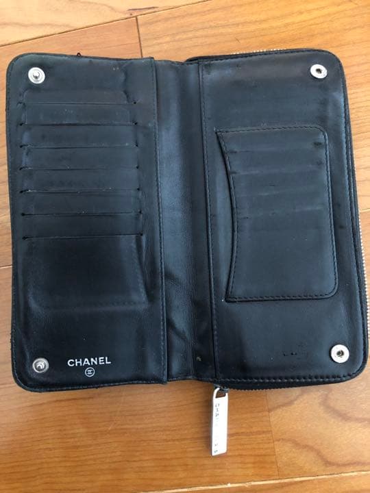 シャネル限定長財布