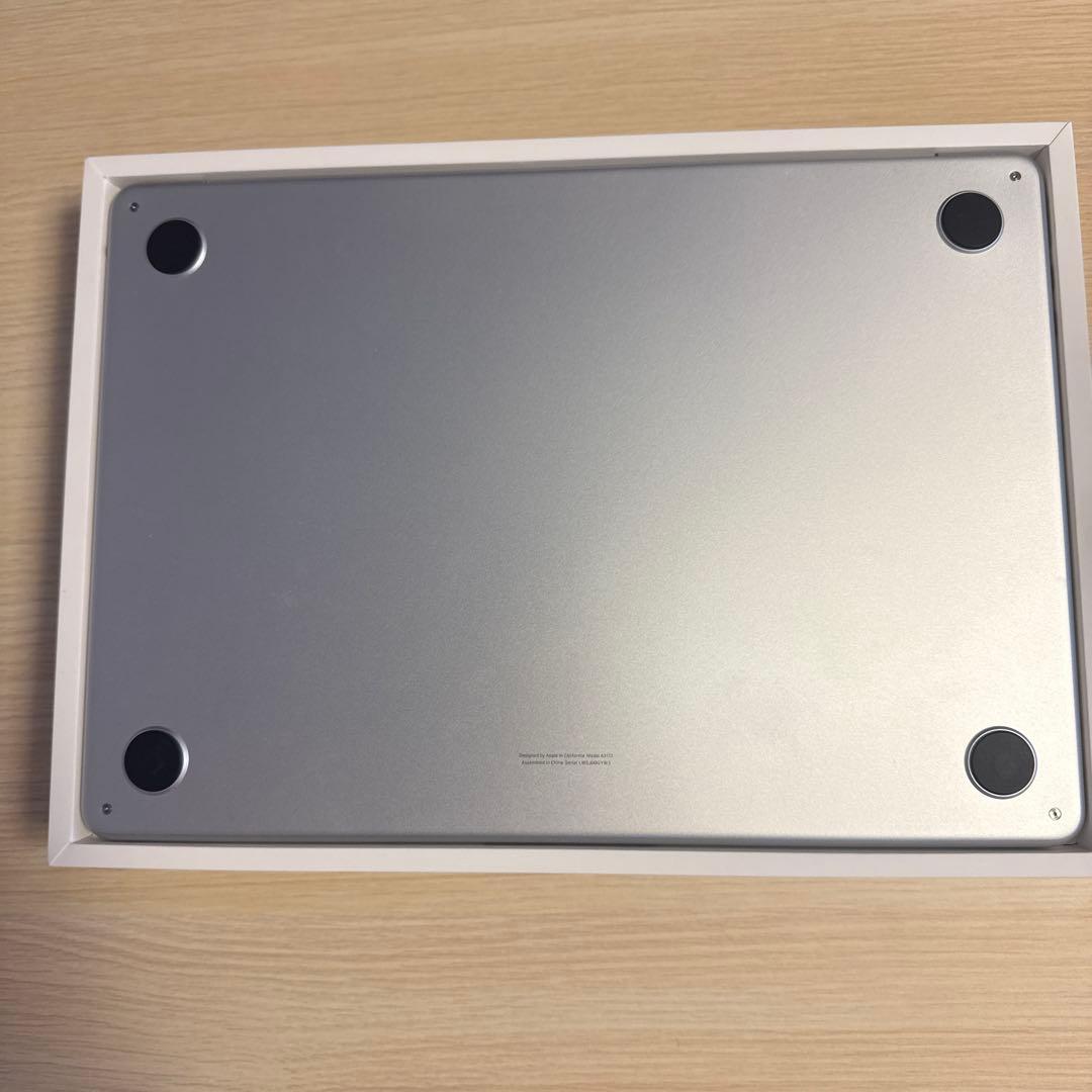 【極美品】16G/256G MacBook Air M3 13 シルバー