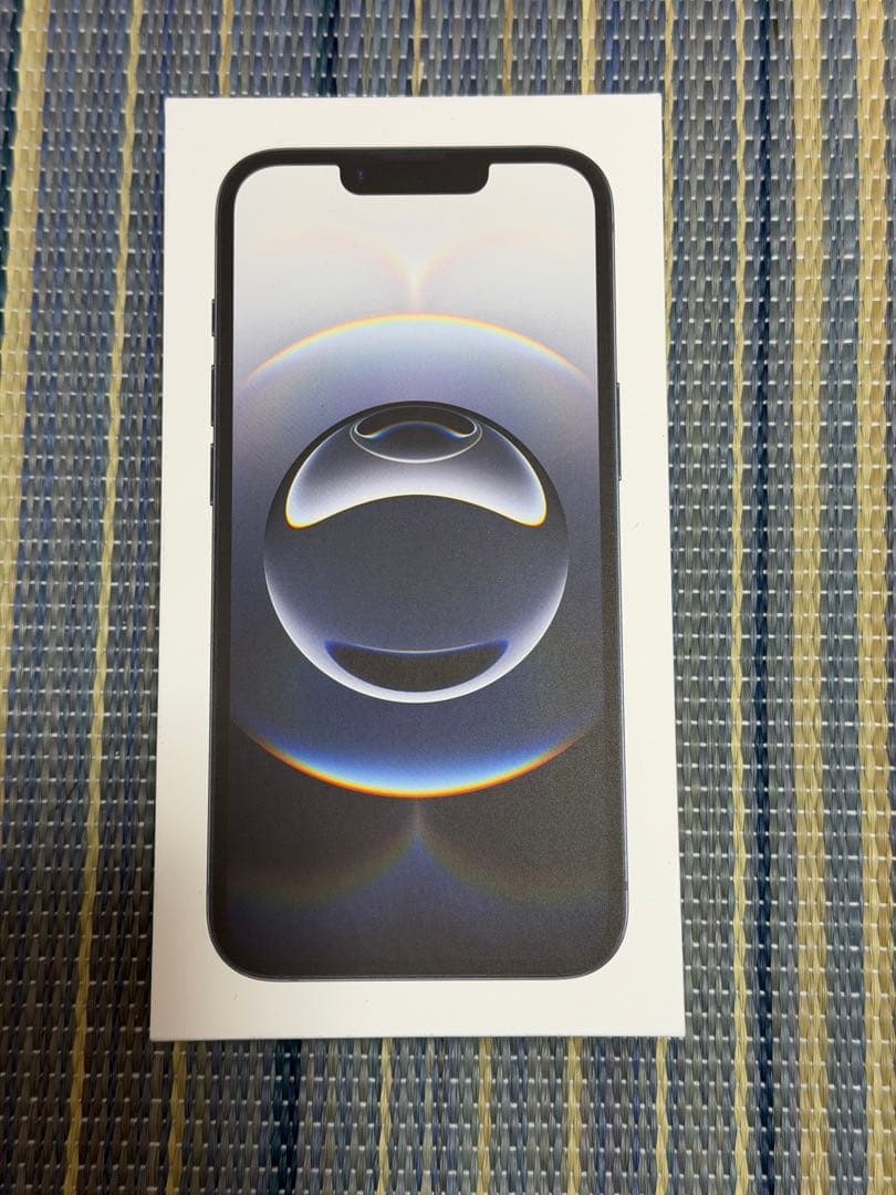 新品未開封 iPhone16e 256GB ブラック