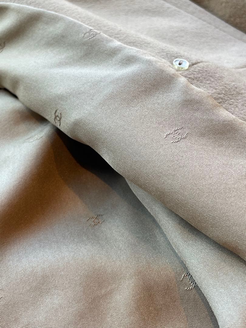 【新品未使用】CHANEL テーラードジャケット　コート　ベージュ　裏地シルク