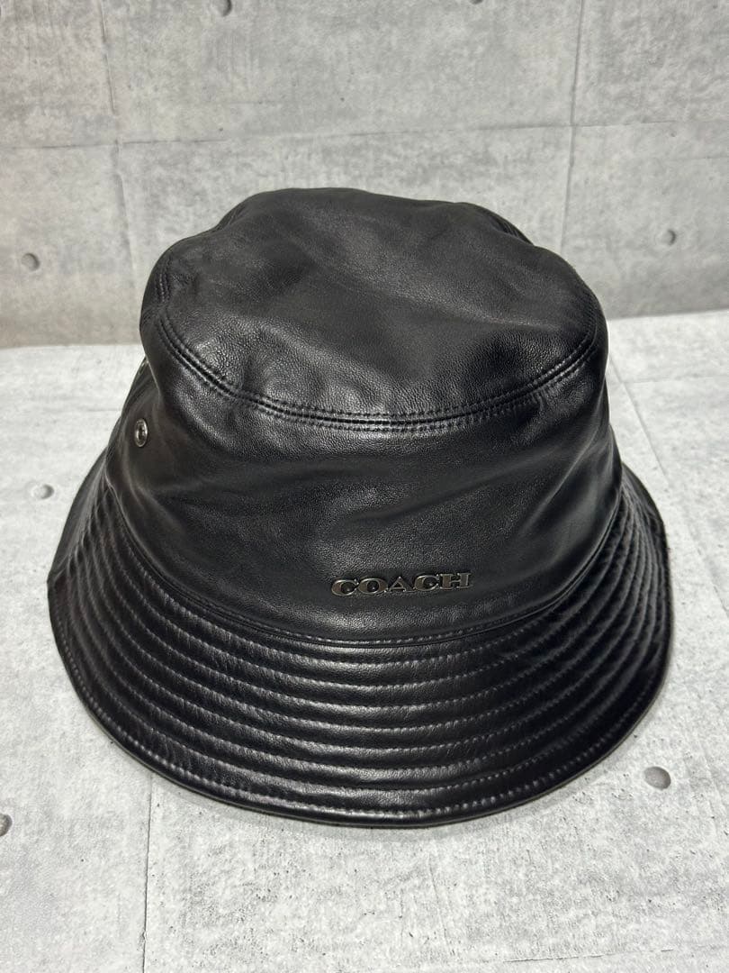 美品　COACH ブラック レザー　バケットハット M