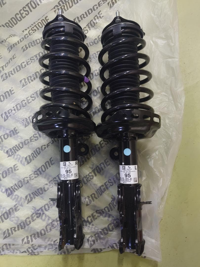 HONDA RC1 RC2 RC4 オデッセイ 純正 サスペンションキット