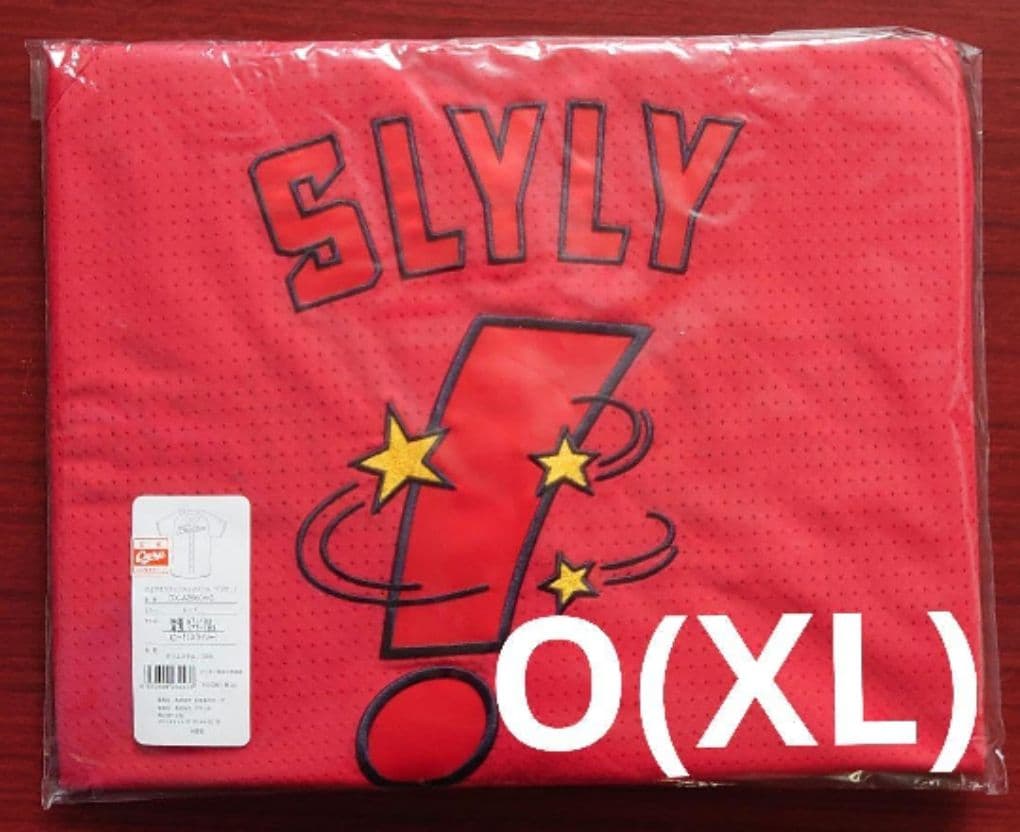 広島カープ　スライリーハイクォリティユニフォーム